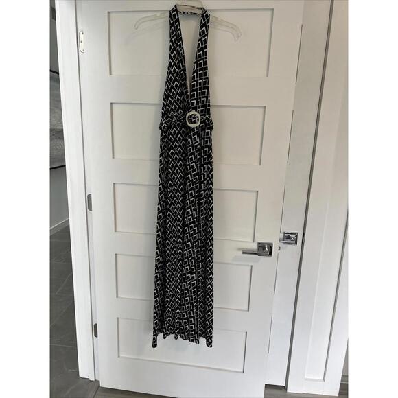 White House Black Market maxi halter dress size Small black white belted v-neck - Picture 7 of 7